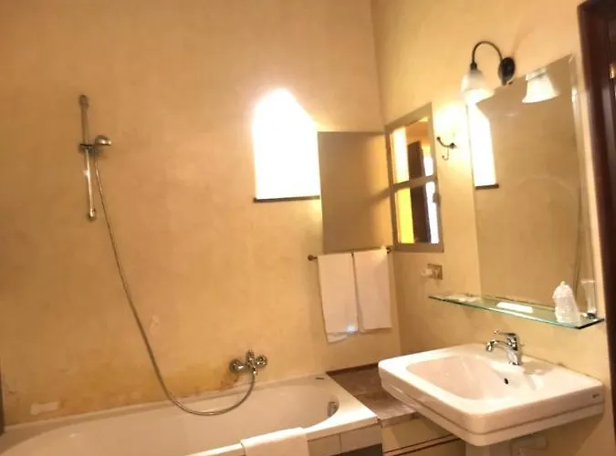 Della Vecchia Posta 3*